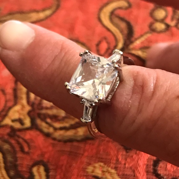 Silver ring💎 - Picture 6 of 6